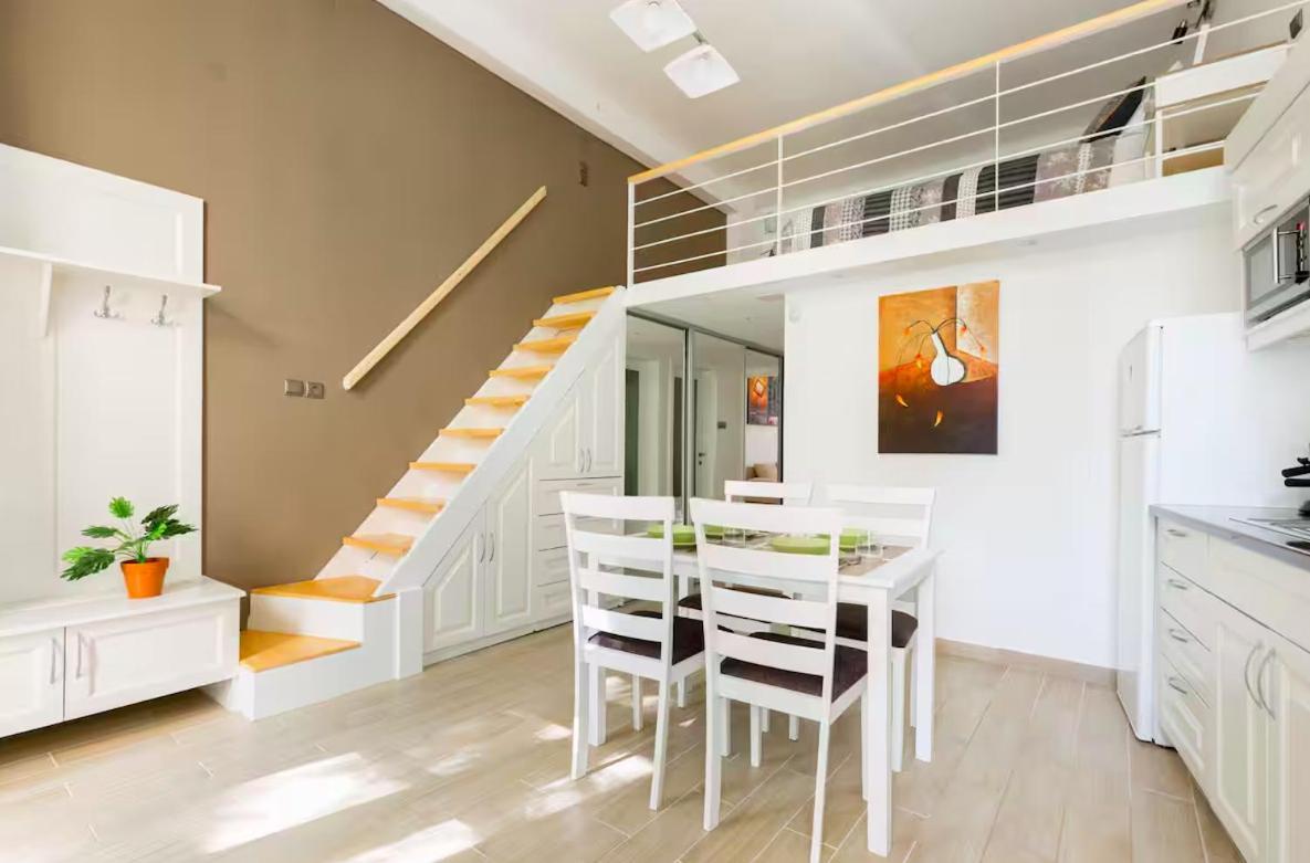R39 Twin I And Ii - Center Market Garden With Ac Appartement